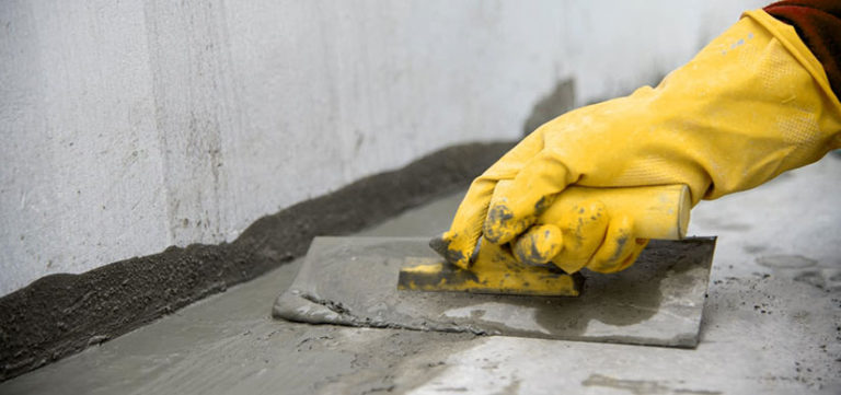 How do Professional Plumbers Repair a Slab Leak?