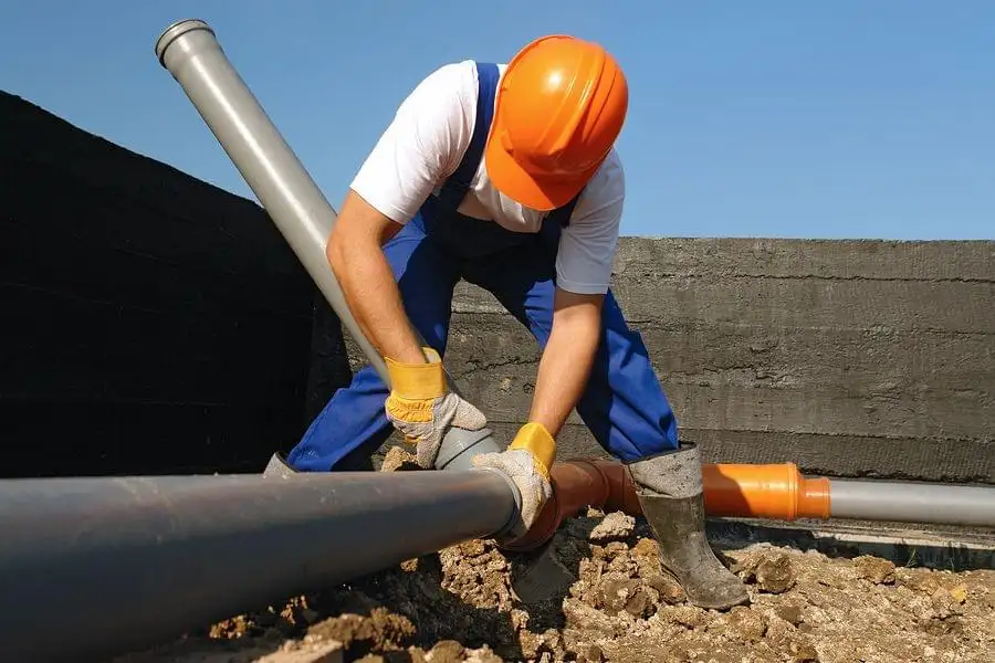 Choose the Right Contractor for Sewer Line Repair