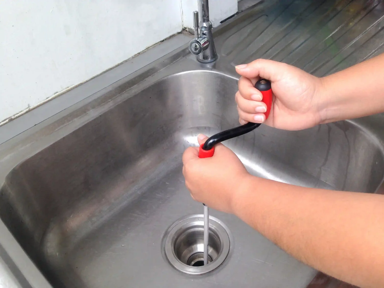 emergency drain cleaning